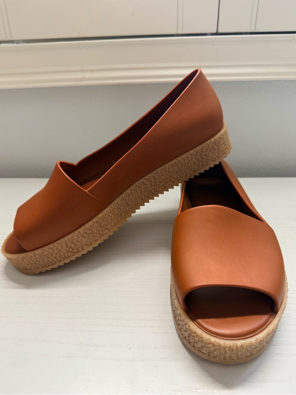 Melissa Puzzle Peep-Toe Platform Slip On Flat Shoes Women’s US 7 EUR 38 Brown